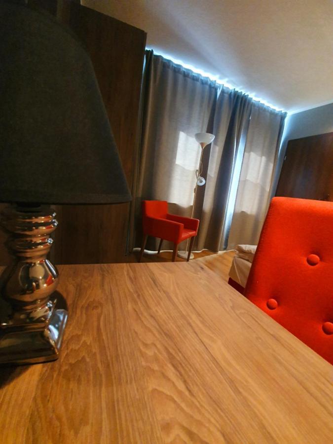 Lux Resort Kraśnik Buitenkant foto