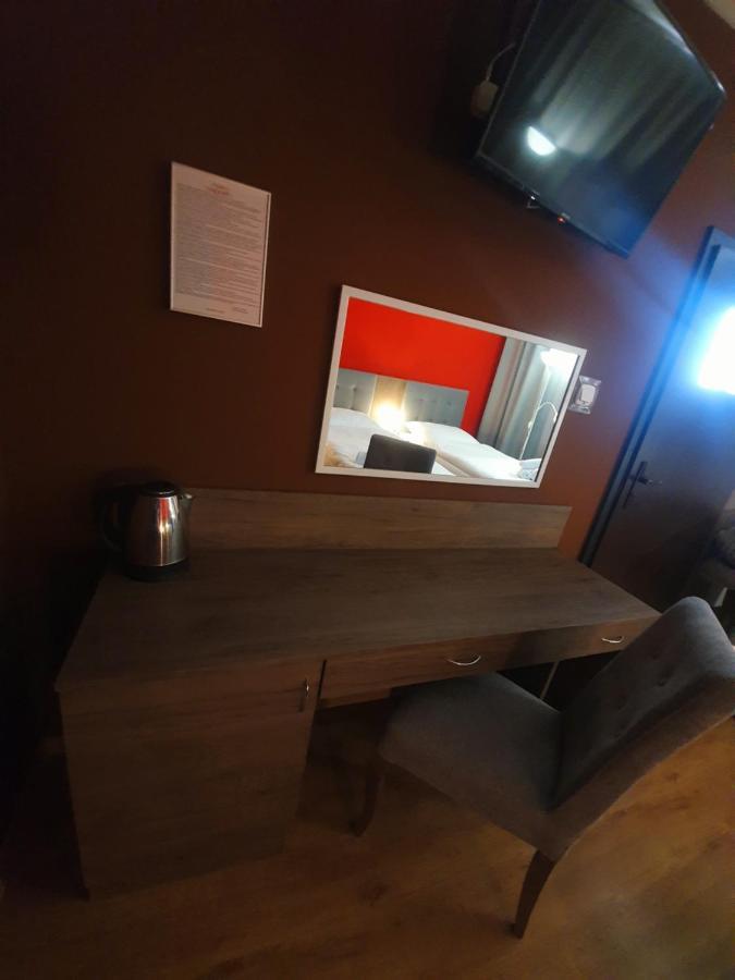 Lux Resort Kraśnik Buitenkant foto