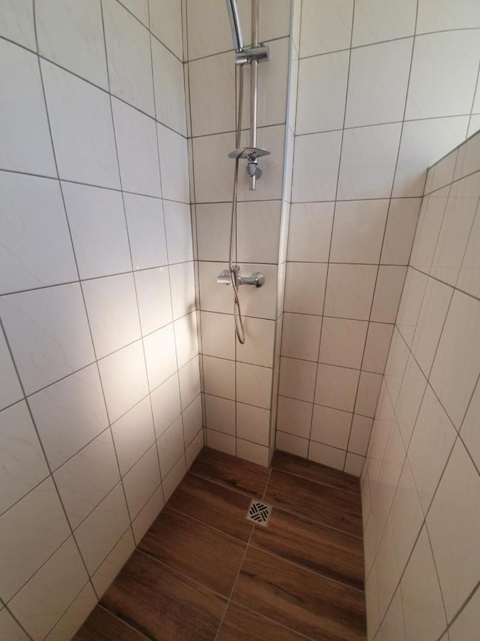 Lux Resort Kraśnik Buitenkant foto